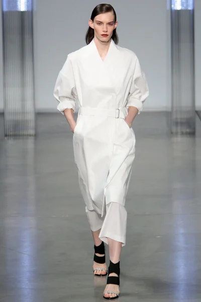 Look 1